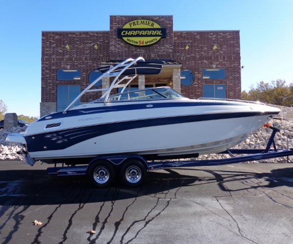 2005 Crownline 270 BR Power boat for Sale in Osage Beach, MO